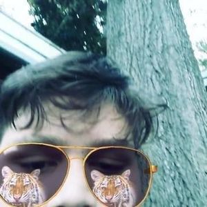 Meet your Posher, Riley